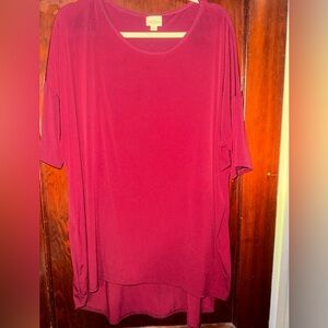 Women’s LuLaRoe Irma Size 2XL